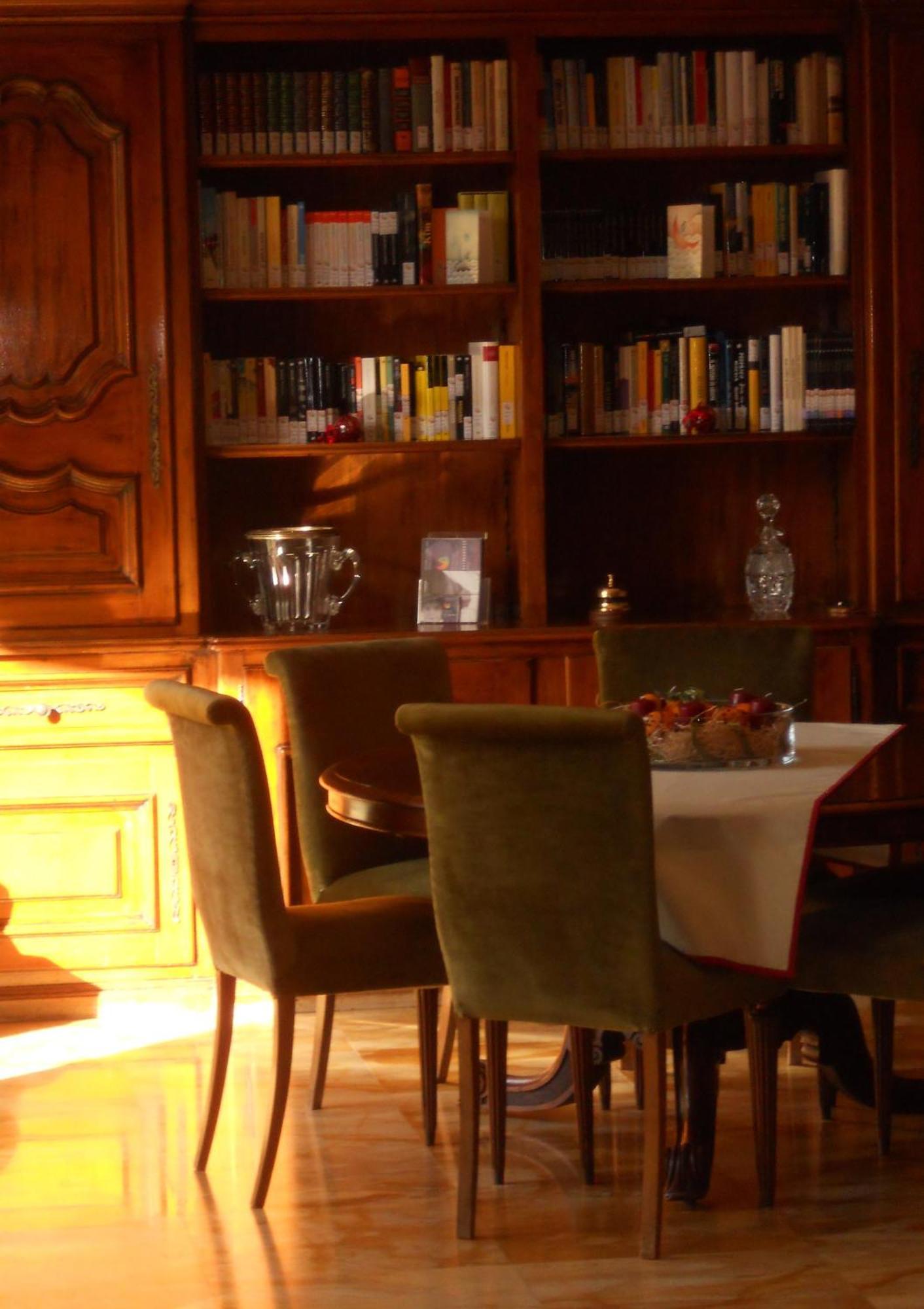 Locanda Dei Buoni E Cattivi Cagliari Ngoại thất bức ảnh