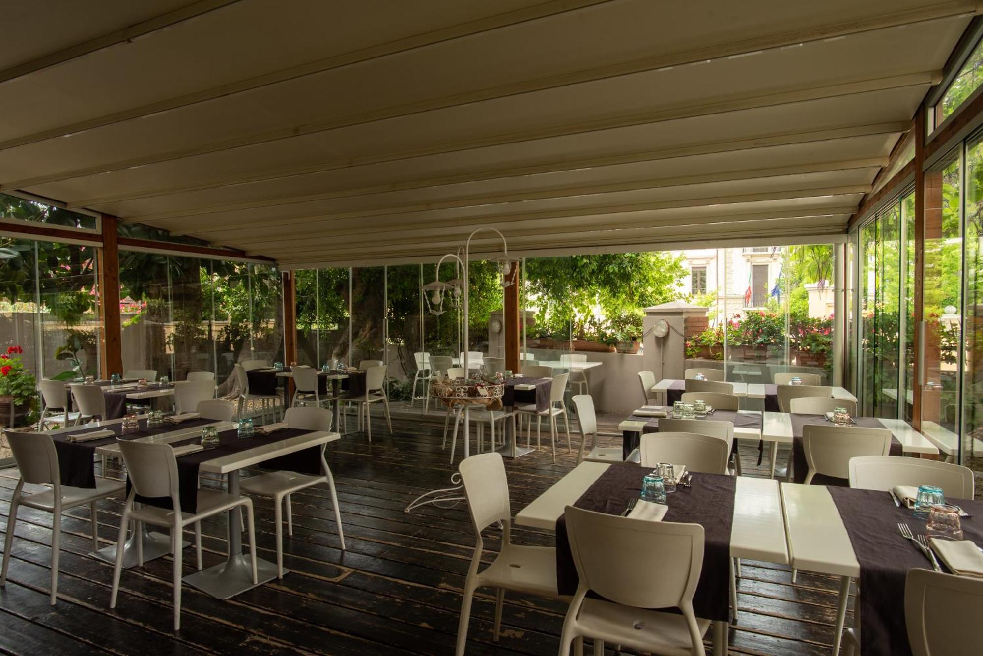 Locanda Dei Buoni E Cattivi Cagliari Ngoại thất bức ảnh